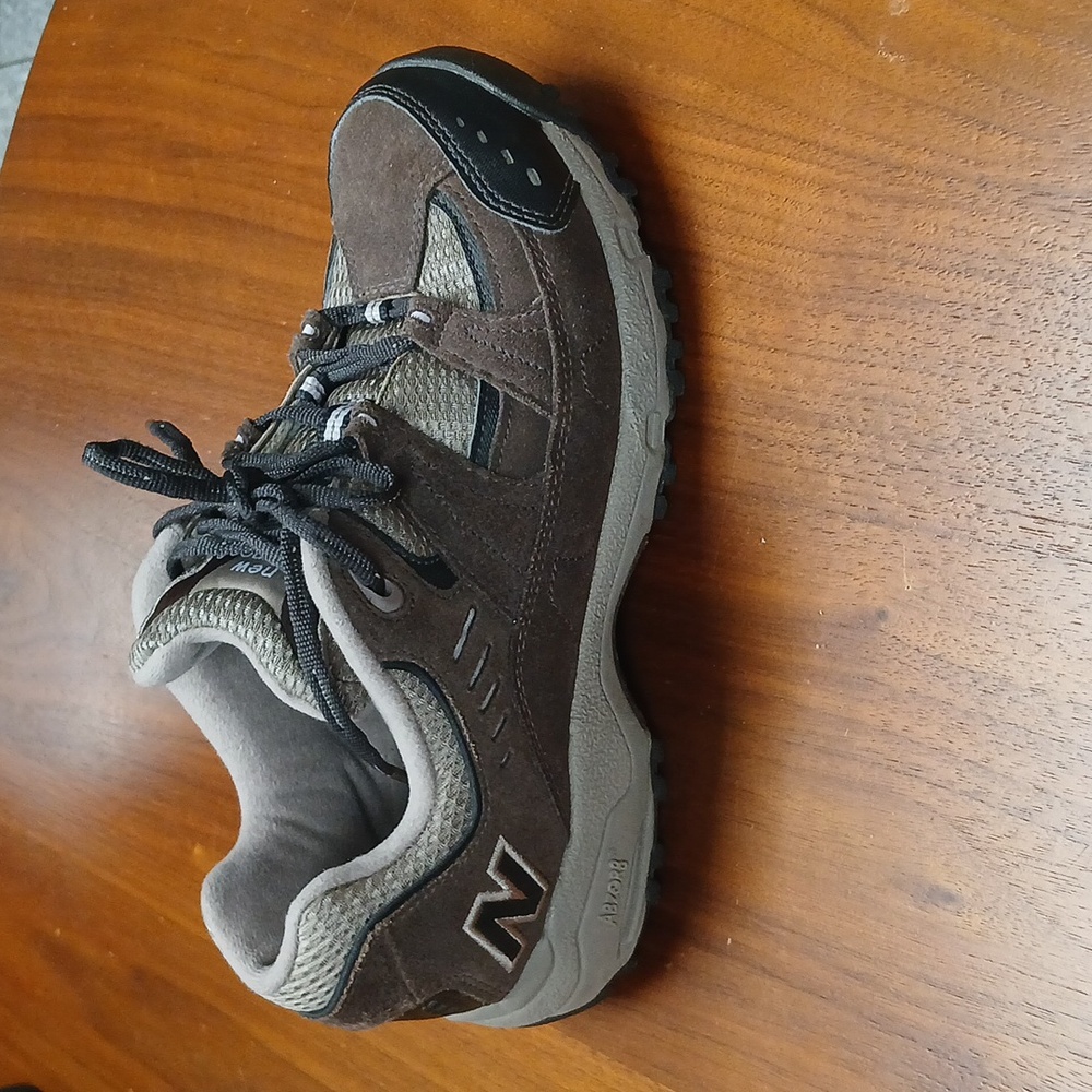 New balance shoes